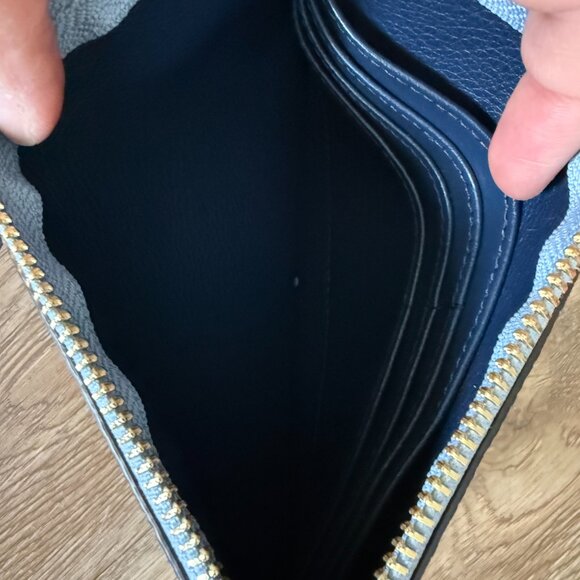 Michael Kors Reversible Tote & Wristlet - Picture 6 of 8